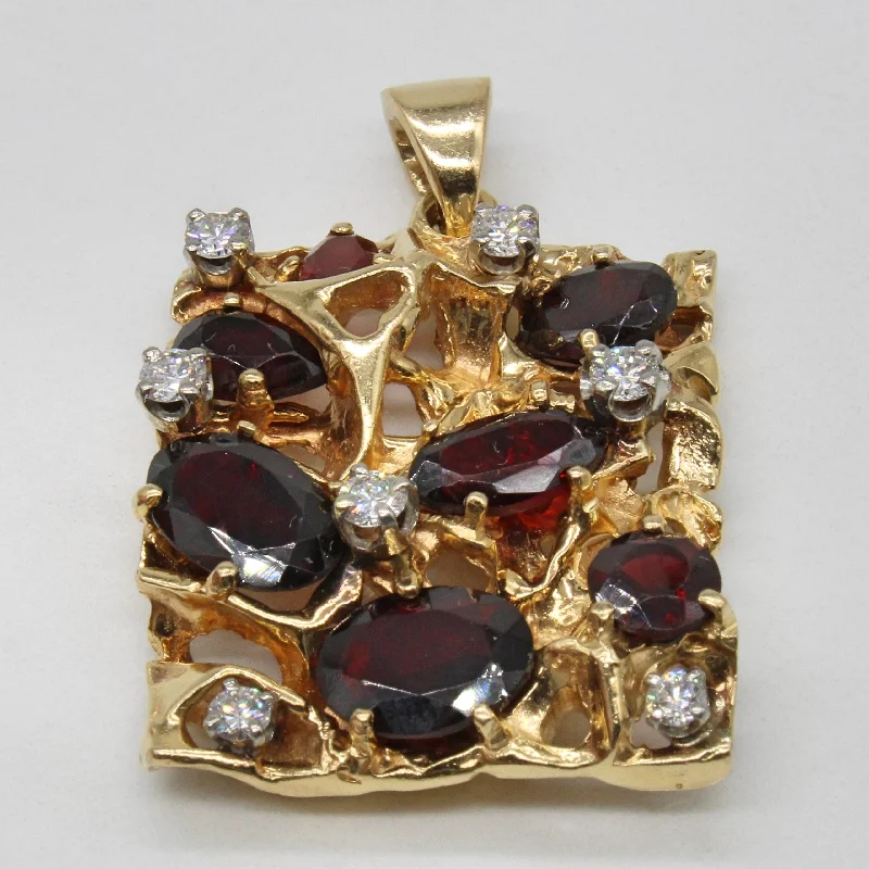 Garnet & Diamond Pendant | 9.20ctw, 0.90ctw |