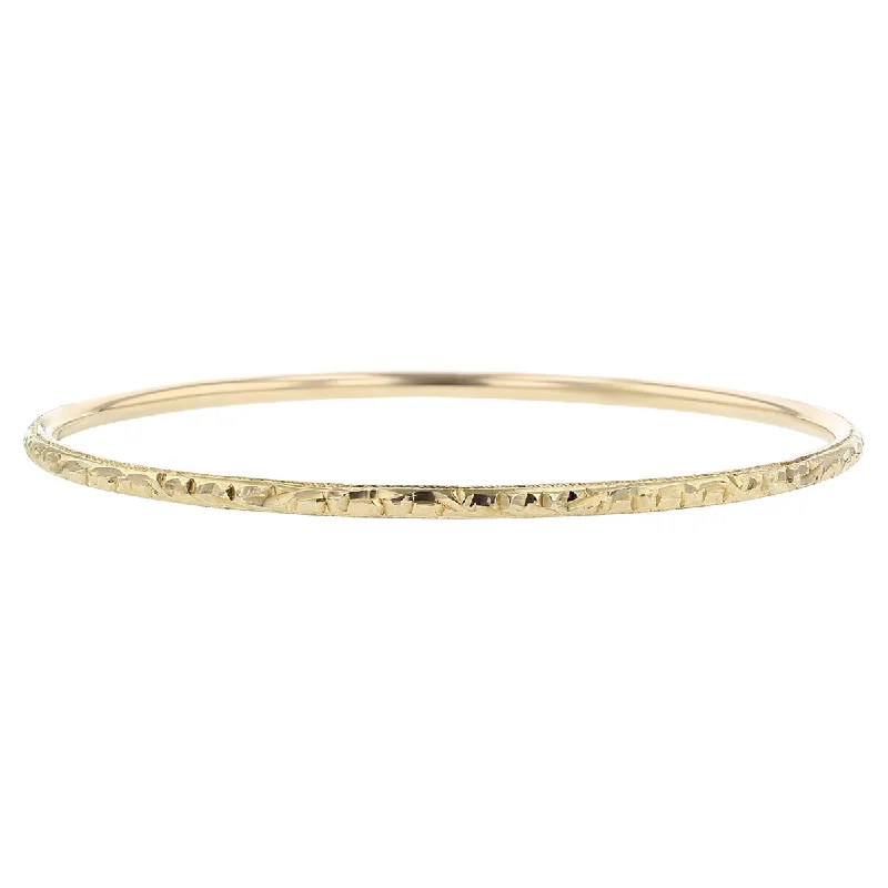 18K Yellow Gold Morocco Carved Bangle Bracelet