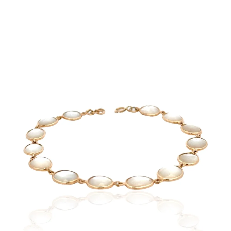 14 Karat Yellow Gold Mother Of Pearl Bracelet