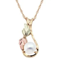 Black Hills Gold Teardrop Pearl Necklace