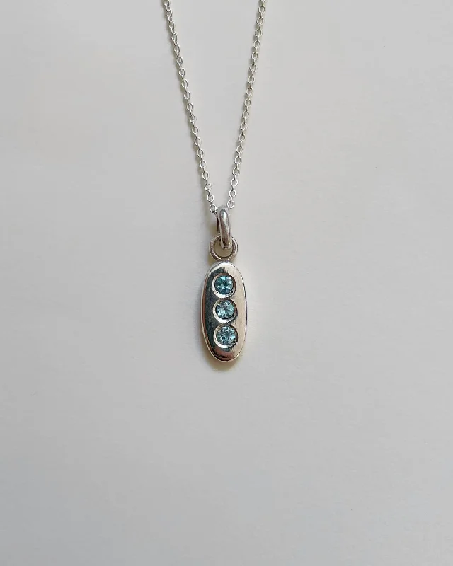 Coralie Grzes | Elisabeth Amulet of December Silver Necklace w. Topaz